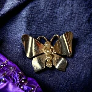 Vintage Butterfly Brooch Gold Tone Faux Pearl Body 1960s Small Pin Modernist